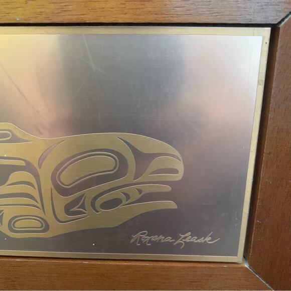 Vintage Roxana Leask Copper 11.5” Keepsake Whale Box Alaskan Art - Picture 5 of 15